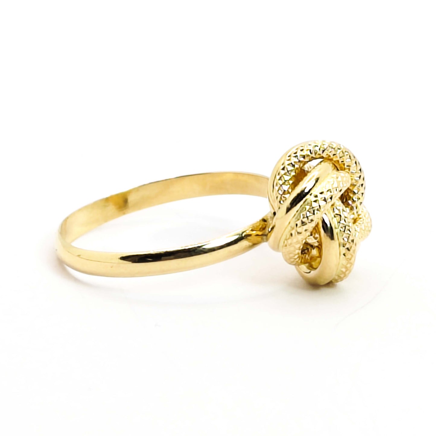 Anello in oro 18 kt