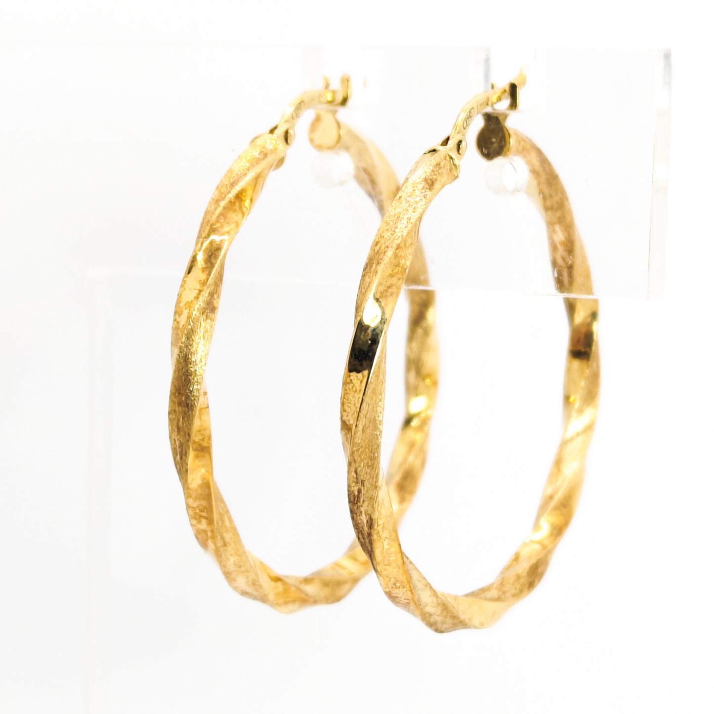 Orecchini in oro 18 kt