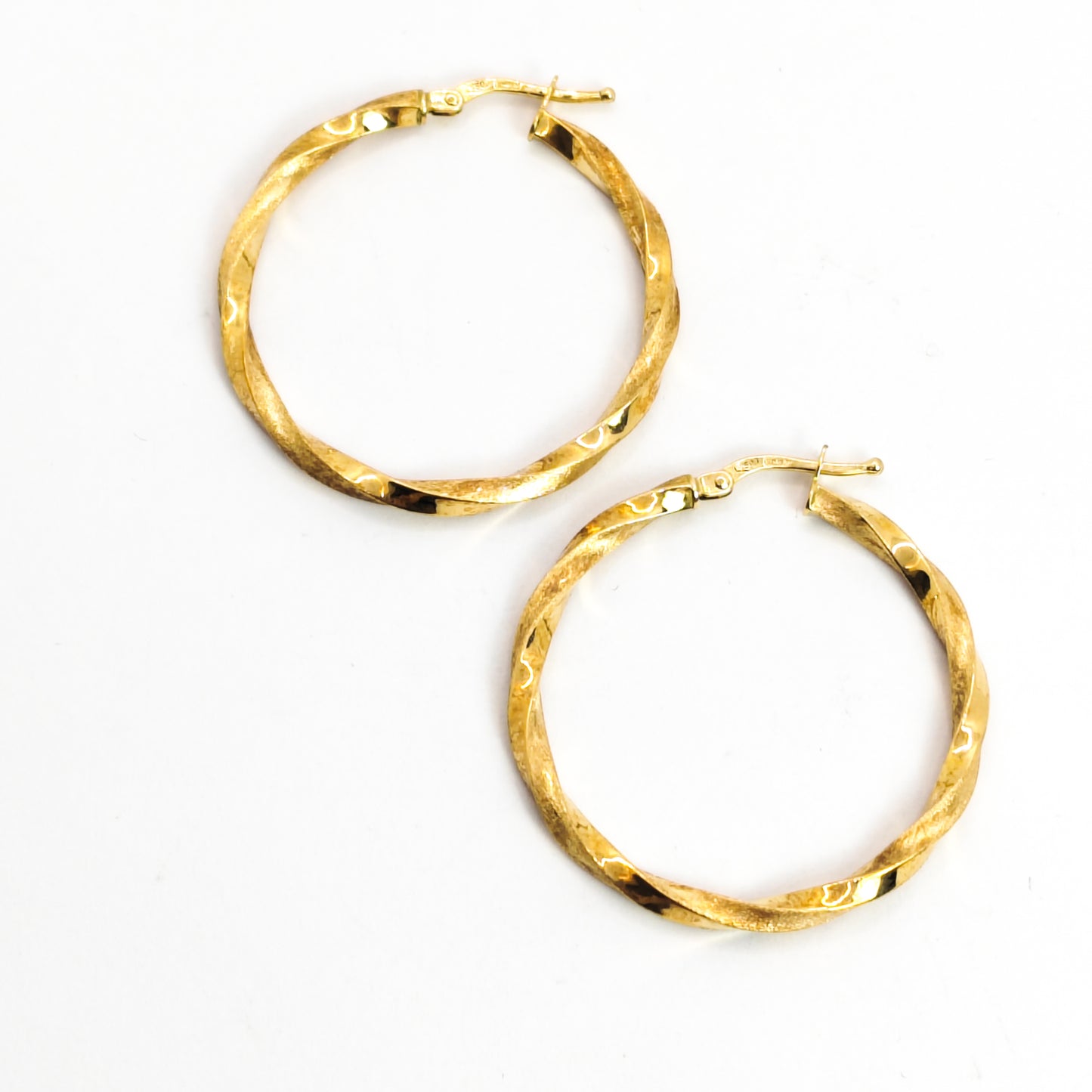 Orecchini in oro 18 kt